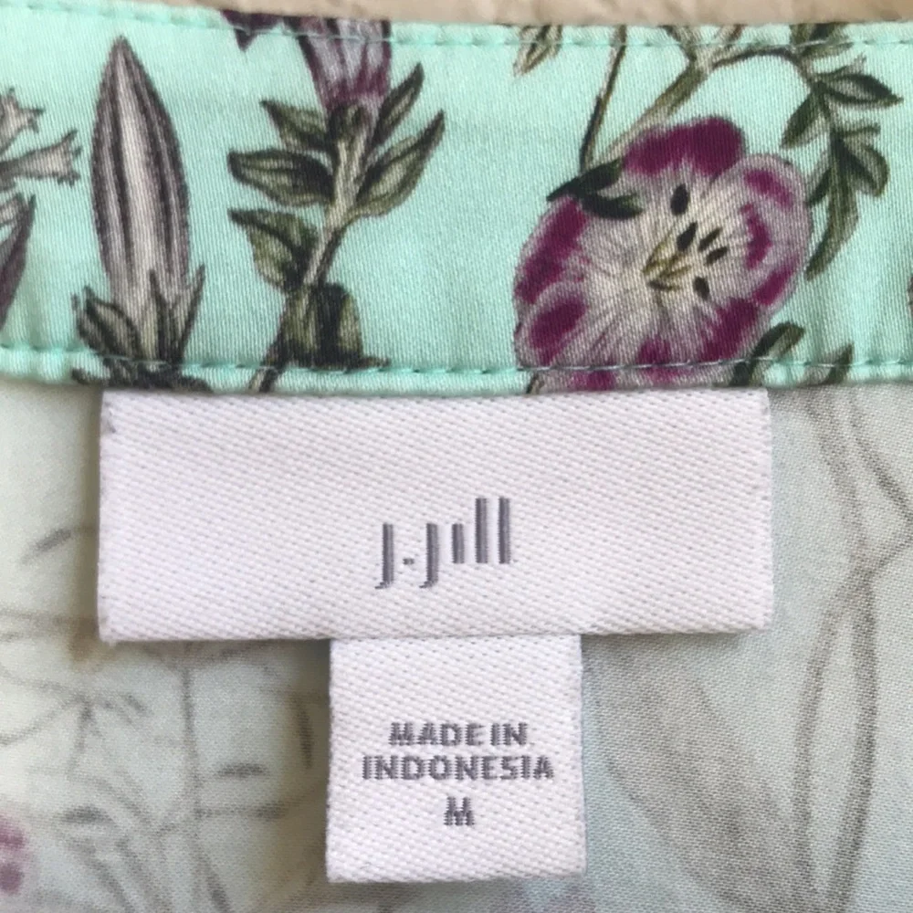 J Jill Floral Bird Print Women's Top - Picture 8 of 16